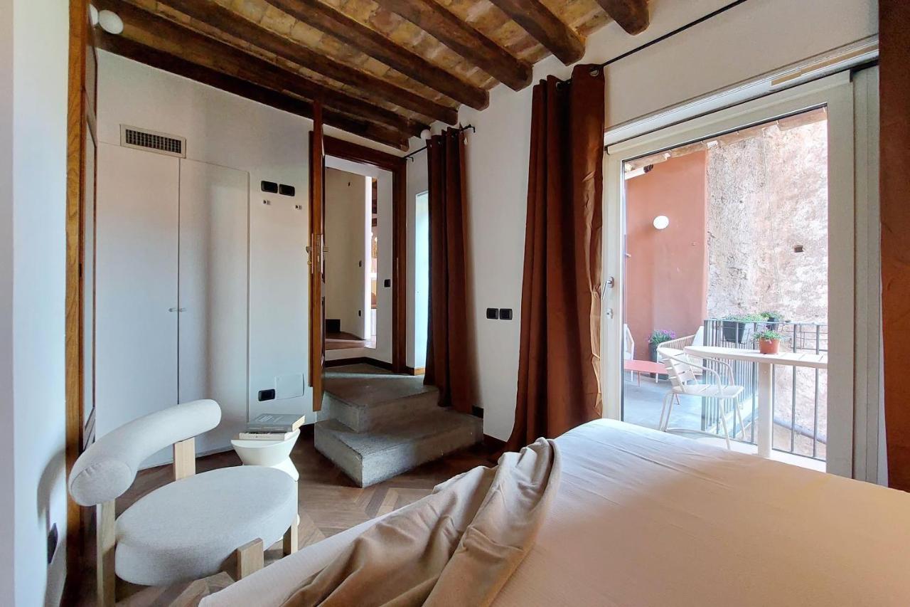 Ych Elegant Flat With Terrace To Trastevere Apartment *